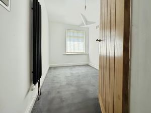 Bedoom 3- click for photo gallery